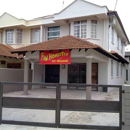 Pan Homestay Kuantan Esterno foto